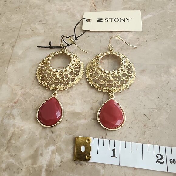 Stony Gold Filigree with Red Tear Drop Dangle Earrings - Picture 3 of 5